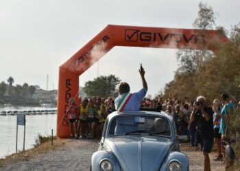 Gli atleti della Milonrunners alla VI edizione della Stracassano a Marina di Sibari