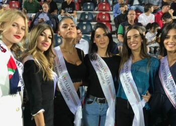 Miss Italia Calabria: le reginette allo Stadio Ezio Scida per Crotone-Juve Stabia