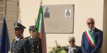 Cerenzia: intitolata Piazza alla memoria della “Medaglia d’oro al valor militare” Maresciallo Maggiore Aiutante Domenico Fazio