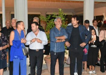 Crotone: sabato si è svolta la seconda edizione di “Aspettando la neve ceniamo sul mare”