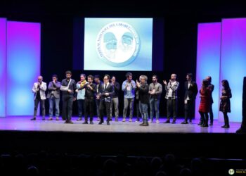 Il Festival nazionale del cabaret “Facce da bronzi” alla ricerca di talenti della comicità