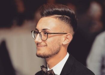 Muore mentre gioca a calcetto, malore improvviso per un 18enne