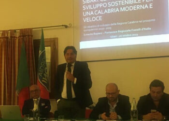 La Calabria è ad un punto di svolta: sviluppo o regressione. Fdi propone piano di trasporti integrato per una Calabria moderna