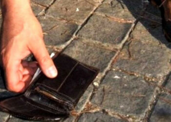 Cirò Marina, restituiscono il portafogli ad un compaesano ignaro di averlo perso