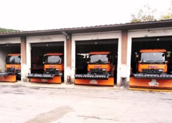 Scatta l’obbligo di catene a bordo o pneumatici invernali dal 15 novembre, ecco le strade in Calabria interessate