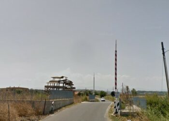 Crotone: divieto di circolazione su via delle Orchidee da stasera 27 novembre, causa lavori nei pressi passaggio livello Gabella