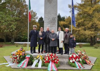 Giorno dell’unità nazionale e delle forze armate italiane, Celebrazione al cimitero d’onore Amburgo – Öjendorf Domenica 3 novembre 2019