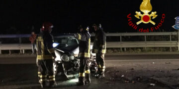 Incidente stradale sulla S.S. 106 nei pressi del Ponte Neto, due feriti