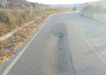 Il Comune chiede alla Regione un intervento urgente per il ripristino della strada provinciale 52, Crotone-Papanice