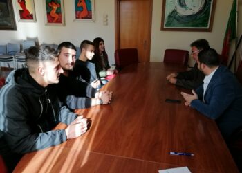 Il Presidente della Provincia di Crotone Giuseppe Dell’Aquila incontra i ragazzi del polo scolastico di Cutro