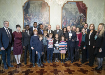 L’Unicef Italia ricevuta dal presidente della repubblica Sergio Mattarella, presenti l’orafo Affidato e l’astronauta Cristoforetti