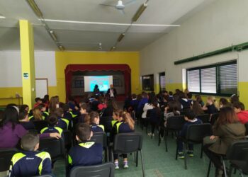 L’associazione “Circolo Ibis” di Crotone prende parte a una delle giornate di lettura organizzate dall’Istituto Comprensivo “Maria Grazia Cutuli”