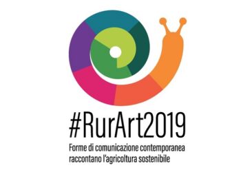 L’agricoltura sostenibile raccontata da un artista di strada