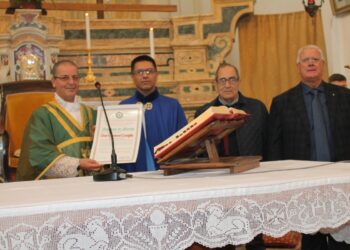 Stilo e Gerace tra le onorificenze d’Italia. Accolti i Cavalieri dell’ANIOC di Crotone nelle cittadine