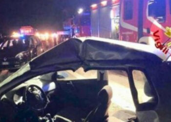 Tamponamento a catena in autostrada: muoiono mamma e figlia calabresi, rientravano da Roma dopo visita in ospedale