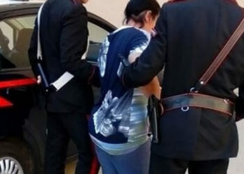 I Carabinieri arrestano due donne rumene per furto con strappo ai danni un 68enne