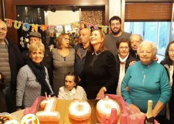 Auguri Nonna Esterina: cento anni vissuti nell’amore per la famiglia