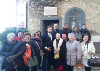 Crotone: Inaugurata targa del Cinquecentenario della Madonna di Capocolonna