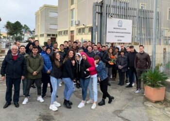 Gli alunni delle classi III e IV C dell’Istituto Ciliberto di Crotone in visita alla casa circondariale
