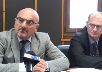 Crotone: in un’apposita conferenza stampa presso la Sala Giunta del Comune, il Sindaco Ugo Pugliese ha motivato le dimissioni