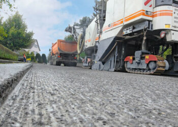 Circa 1 milione di euro per nuovo asfalto e arredo urbano nel territorio di Cirò Marina, il Comune approva il progetto definitivo esecutivo