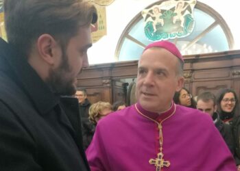 La poesia di un detenuto crotonese consegnata dal garante Ferraro al nuovo arcivescovo Panzetta