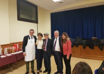 Successo per il peperoncino e il cedro di Calabria in una serata benefica a Roma