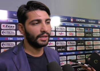 Serie BKT si polemizza troppo su un gol “fantasma” come se fosse un caso unico. Negli annali del calcio casi del genere si sono sempre verificati