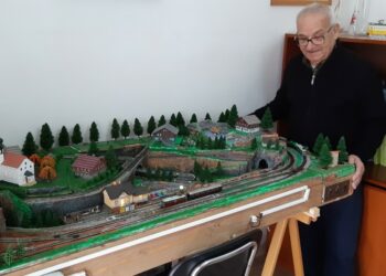 Crotone, manca la stazione ed i treni a lunga percorrenza ma ancora per poco