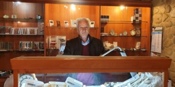 Chiude l’ultimo orologiaio di Cirò Marina