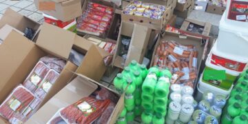 Fermato dalla Finanza un furgone sulla SS106: a bordo oltre 600 kg di alimenti in cattivo stato di conservazione, sequestrati