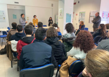 Gli studenti del Liceo Filolao di Crotone in visita al Dipartimento Arpacal di Catanzaro