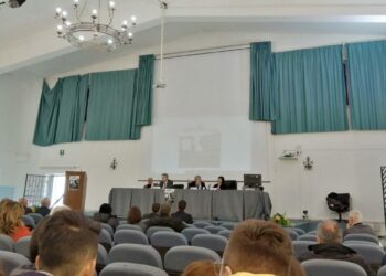 Gli studenti dell’istituto Alfonso Lucifero di Crotone partecipano alla Giornata del ricordo
