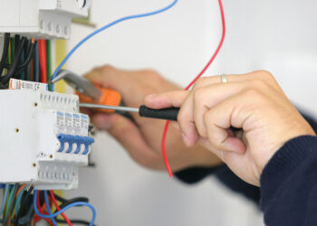 Il Comune di Strongoli cerca un elettricista da assumere a tempo indeterminato