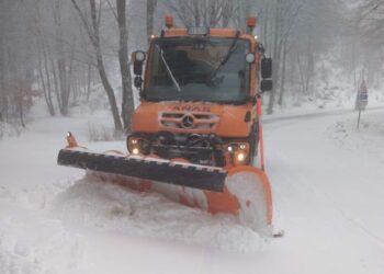 Neve in Sila: Anas al lavoro con uomini e mezzi lungo i tratti stradali interessati