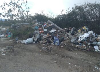 Cirò Marina: rinvenuti rifiuti speciali inquinanti e pericolosi in località ex Fontana Vergi