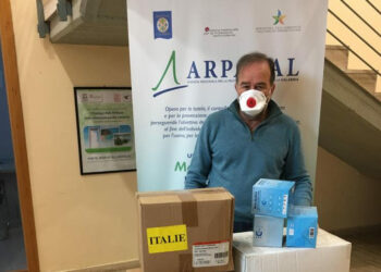 Coronavirus: Arpacal dona dispositivi di protezione all’Ospedale di Crotone