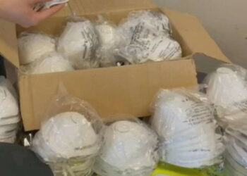 Coronavirus: Sequestrate oltre 900 mascherine,  applicato un ricarico del 2142%. Due commercianti denunciati dalla Finanza