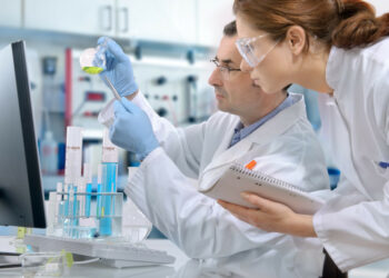 Coronavirus, il presidente Santelli: “il farmaco Roche arriva anche in Calabria”, avrebbe effetti benefici sui pazienti positivi