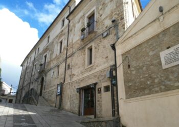 Crucoli, disposizioni restrittivo per l’accesso agli uffici comunali