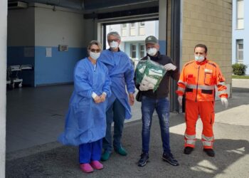 Coronavirus: i fratelli Sestito di Cirò Marina donano 100 mascherine al Pronto Soccorso di Crotone