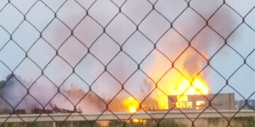 Isola Capo Rizzuto: Incendia rifiuti nel suo terreno per disfarsene, denunciato  anche per inosservanza del DPCM