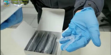 La Finanza sequestra 900 falsi kit per la diagnosi del Coronavirus