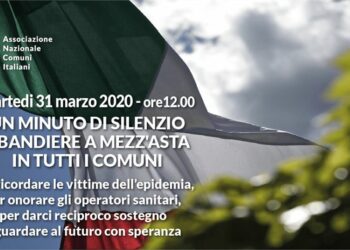 Martedi 31 marzo bandiere a mezz’asta sul palazzo di Città in memoria delle vittime del Coronavirus
