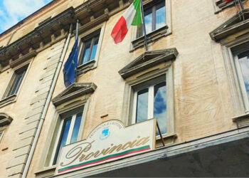 Riunione in conference call, organizzata dalla Provincia di Crotone per fare il punto sull’emergenza da Covid-19 nel territorio crotonese