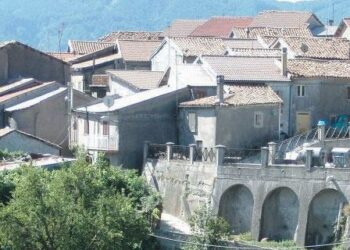 Coronavirus: Il presidente Santelli “chiude” il comune di Fabrizia nel vibonese