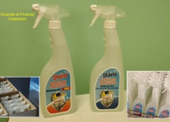Sequestrati dalla Finanza 1770 prodotti “sanificante-battericida” irregolari, denunciati 3 soggetti