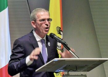 Frecciarossa fino a Reggio Calabria, Falcone: “buona notizia, adesso serve il ponte”