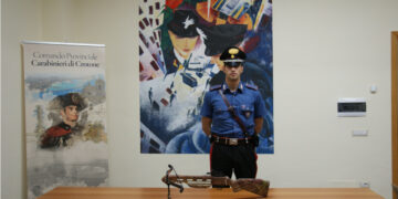 Verzino: Tenta di uccidere i vicini con una balestra, arrestato dai Carabinieri