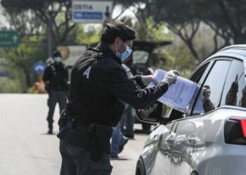 Coronavirus: on line il modello di autodichiarazione per gli spostamenti dal 4 maggio